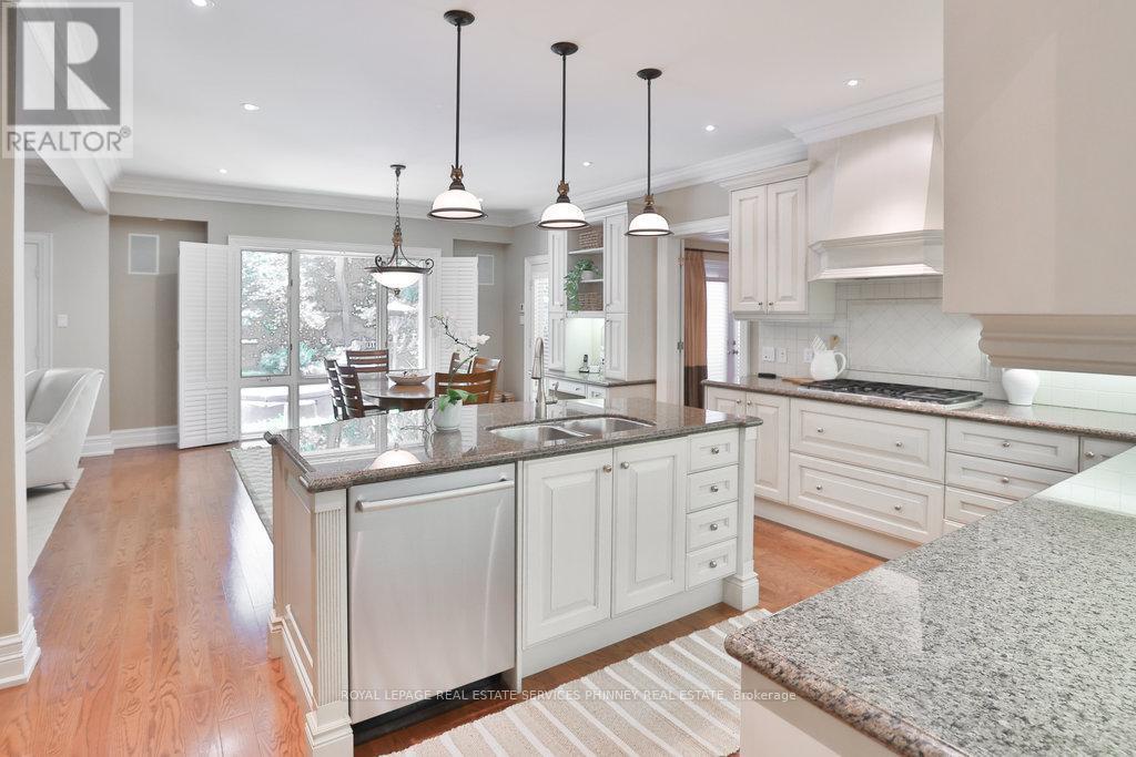 












1442 GLENBURNIE ROAD

,
Mississauga,




Ontario
L5G3C8

