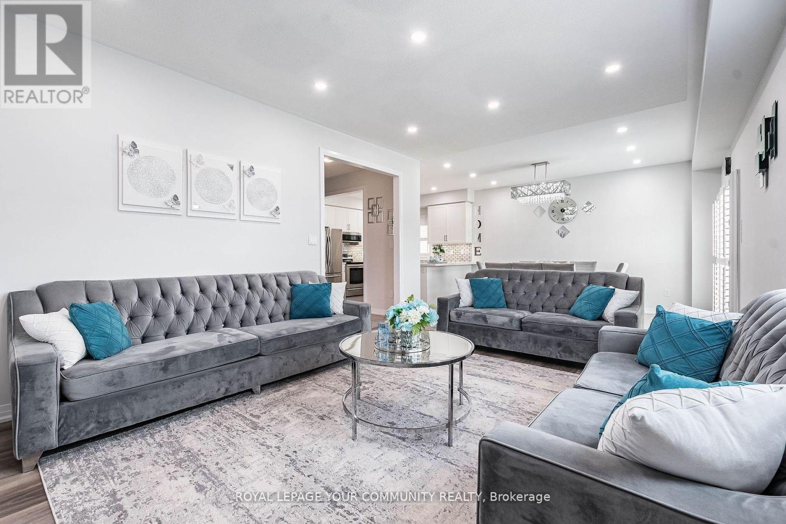 












259 CHELSEA CRESCENT

,
Bradford West Gwillimbury,




Ontario
L3Z4G7

