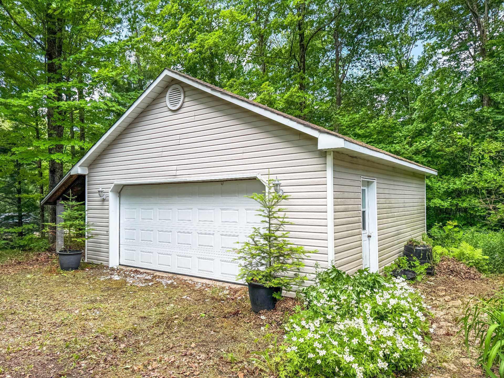 









10


Rue de San-Pedro

,
Grenville-sur-la-Rouge,




QC
J0V1B0

