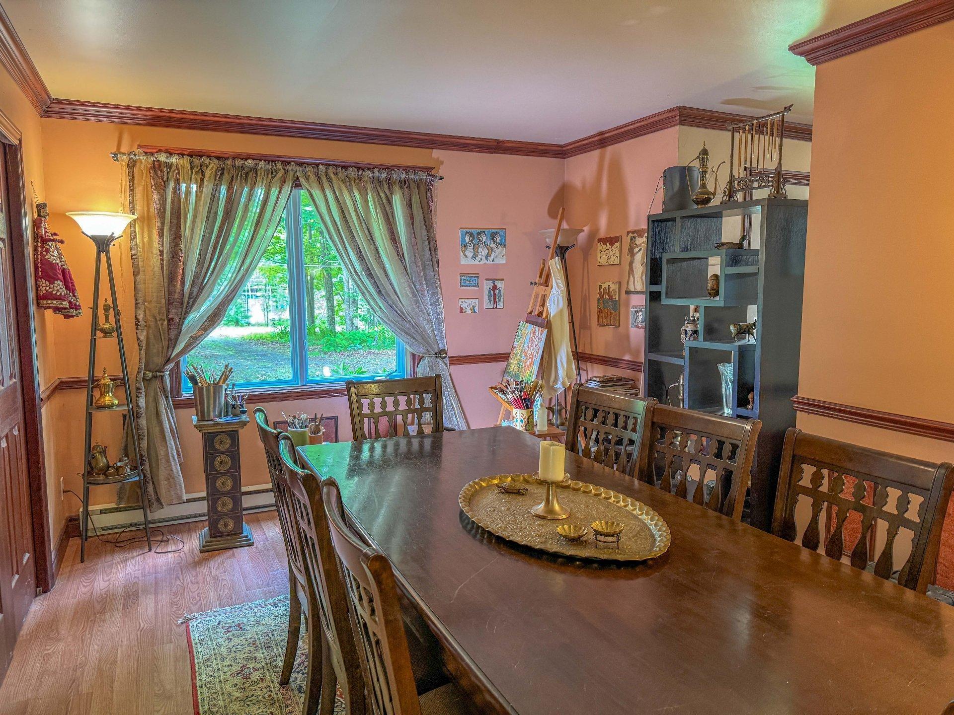 









10


Rue de San-Pedro

,
Grenville-sur-la-Rouge,




QC
J0V1B0


