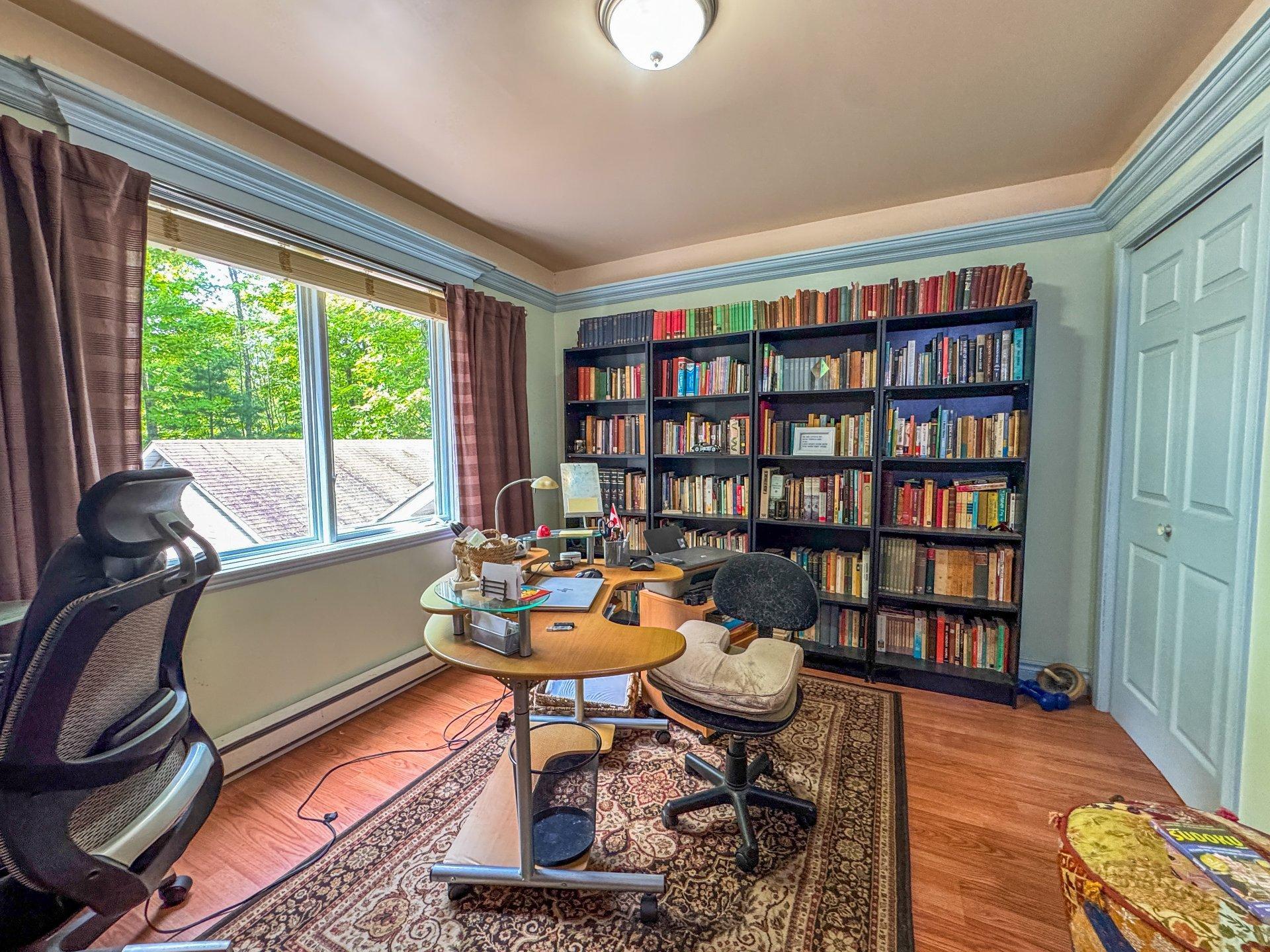 









10


Rue de San-Pedro

,
Grenville-sur-la-Rouge,




QC
J0V1B0

