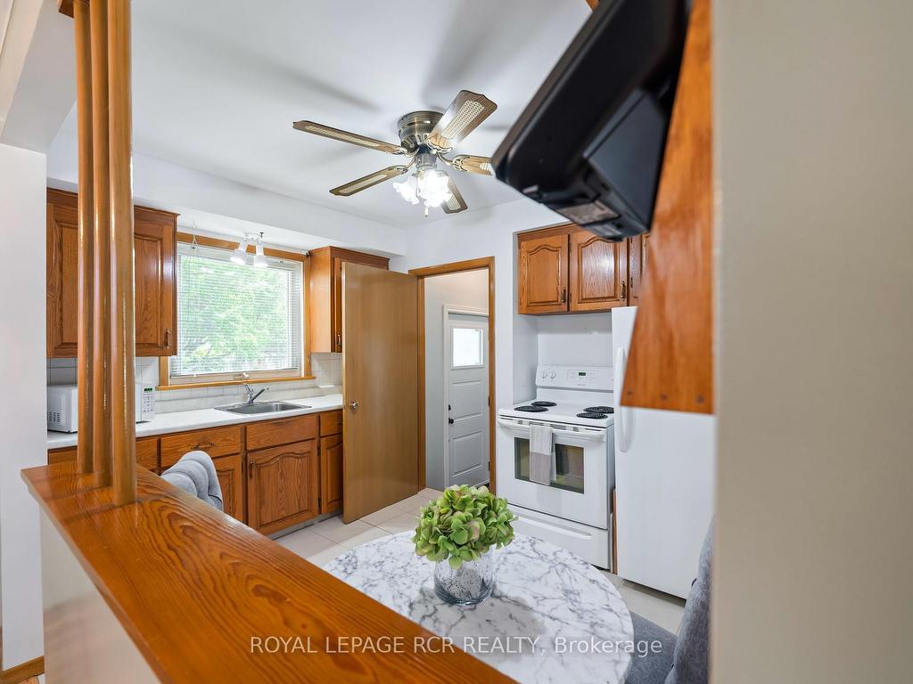 









73


Town

Line,
Orangeville,




ON
L9W 1V5

