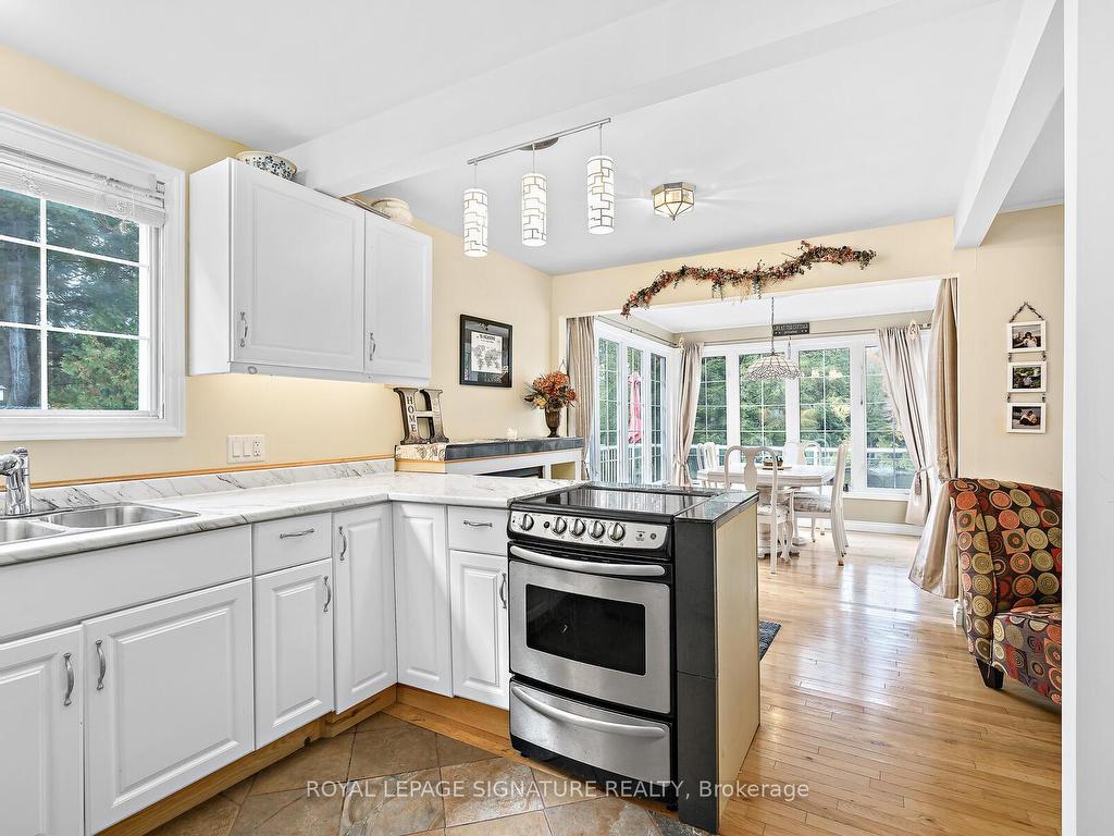 









1047


Lagoon

Road,
Highlands East,




ON
K0L 1C0

