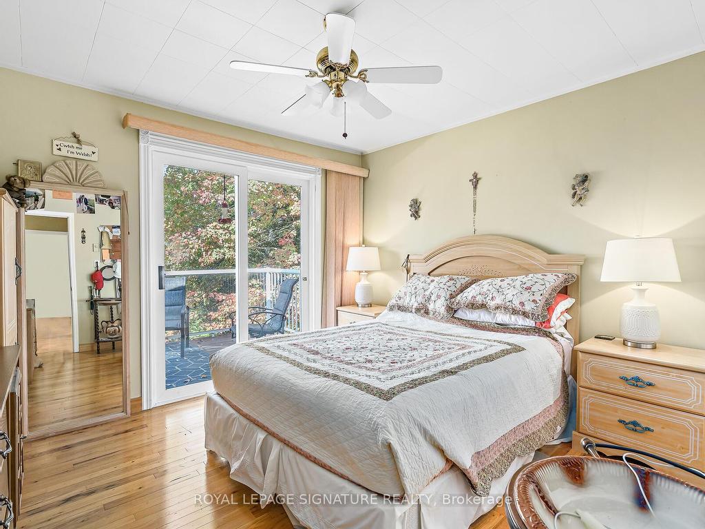









1047


Lagoon

Road,
Highlands East,




ON
K0L 1C0


