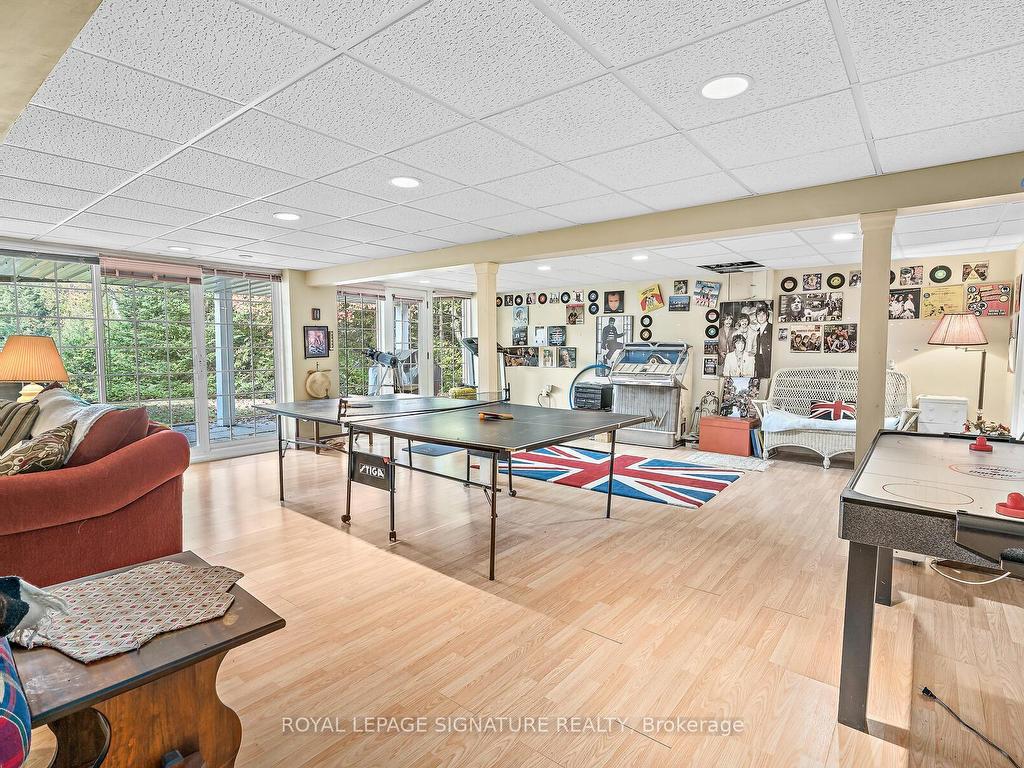 









1047


Lagoon

Road,
Highlands East,




ON
K0L 1C0

