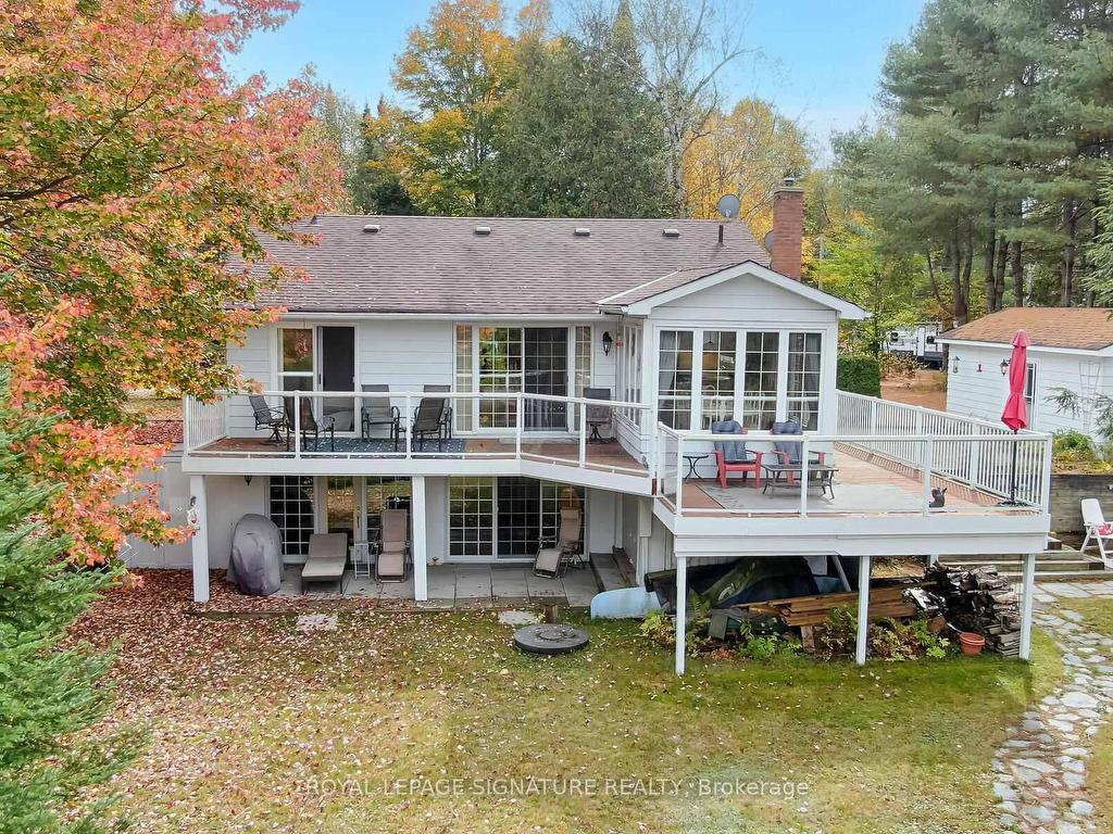 









1047


Lagoon

Road,
Highlands East,




ON
K0L 1C0

