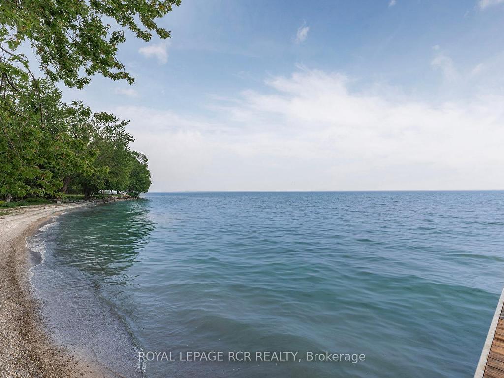 









5


Park

Lane,
Ramara,




ON
L0K 1B0


