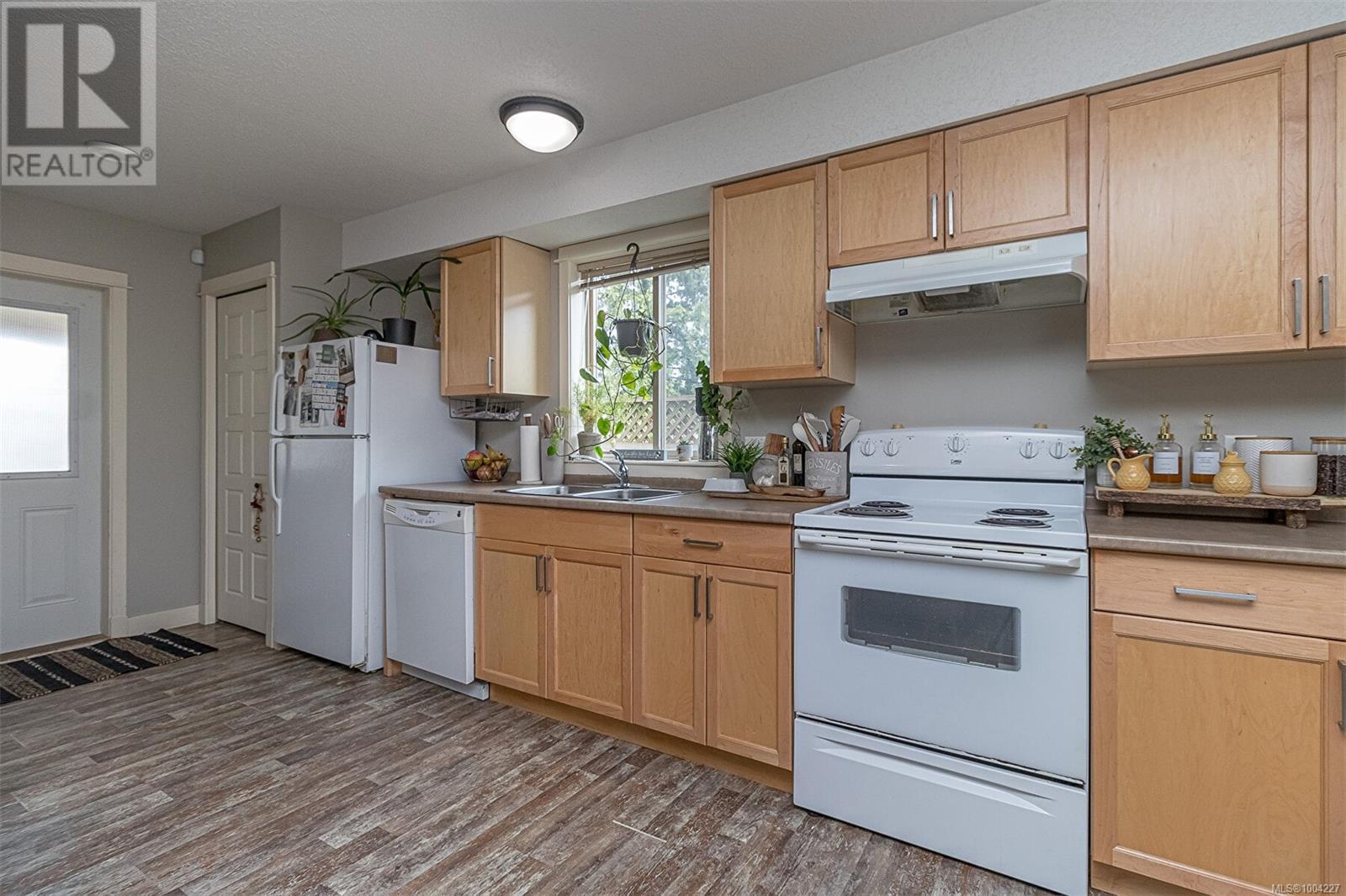 












1050 Southwood Dr

,
Nanaimo,




British Columbia
V9R0B2

