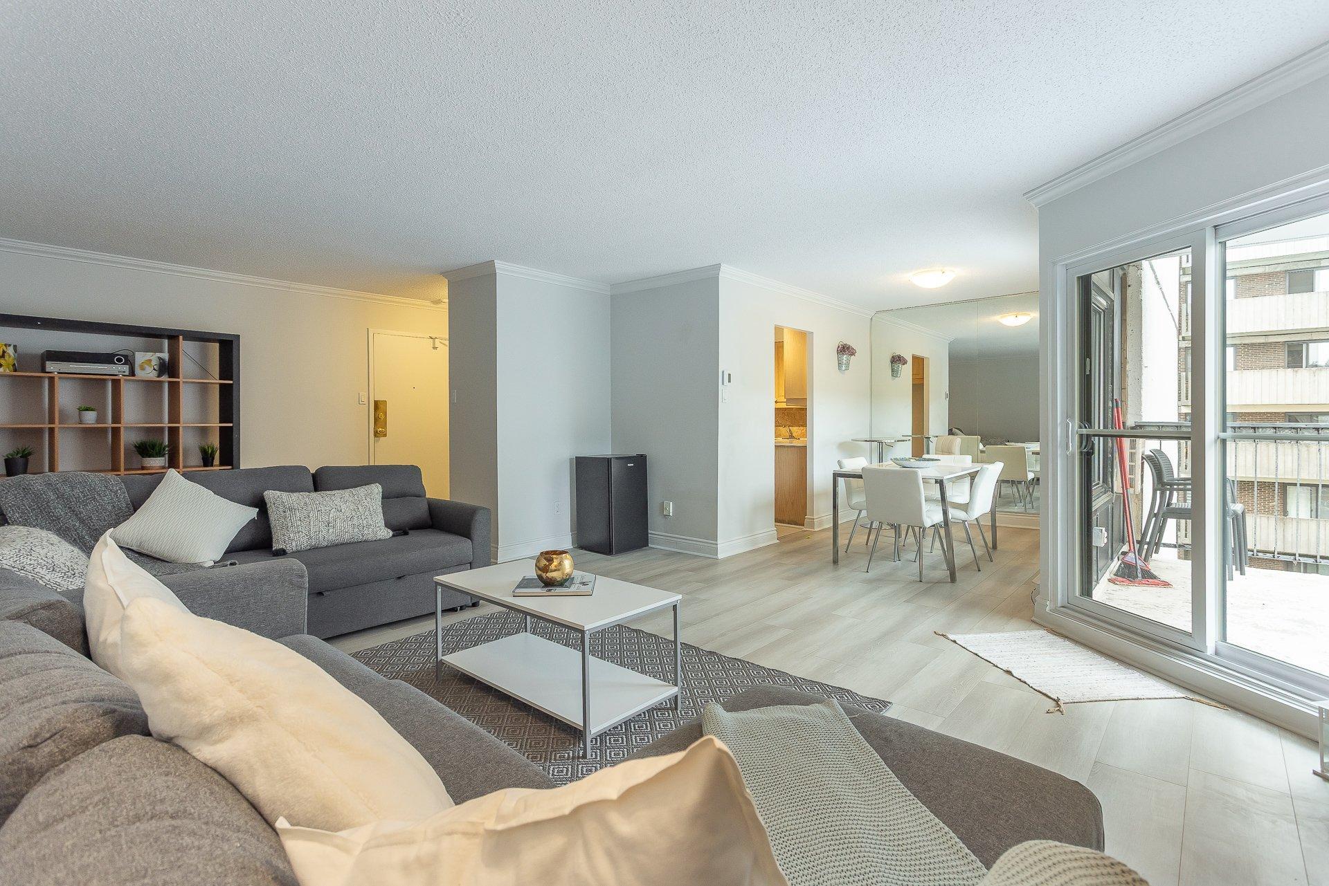 









3480


Rue Simpson

, 1010,
Montréal (Ville-Marie),




QC
H3G2J5

