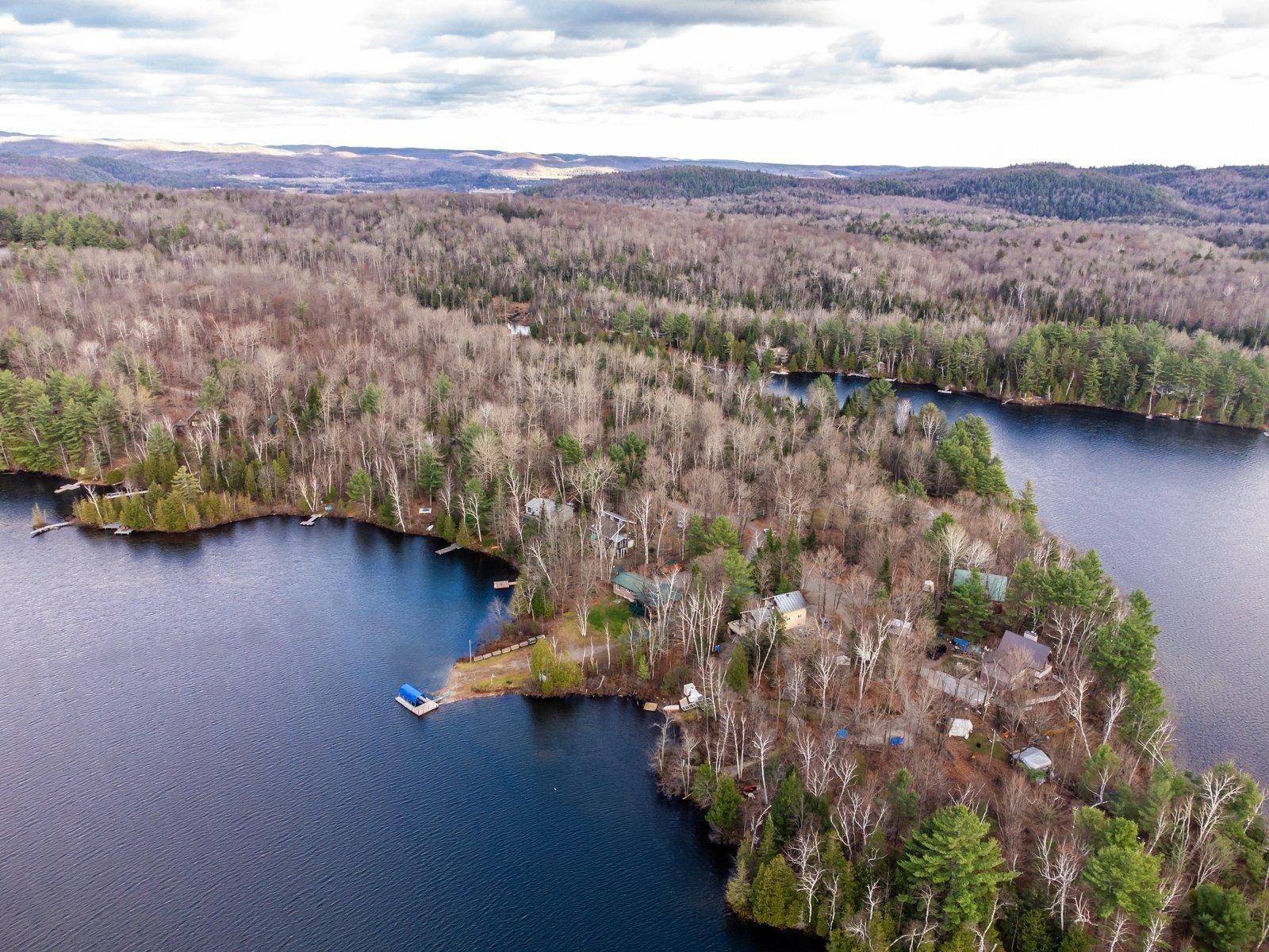 









56


Ch. du Canari

,
Val-des-Monts,




QC
J8N6J7

