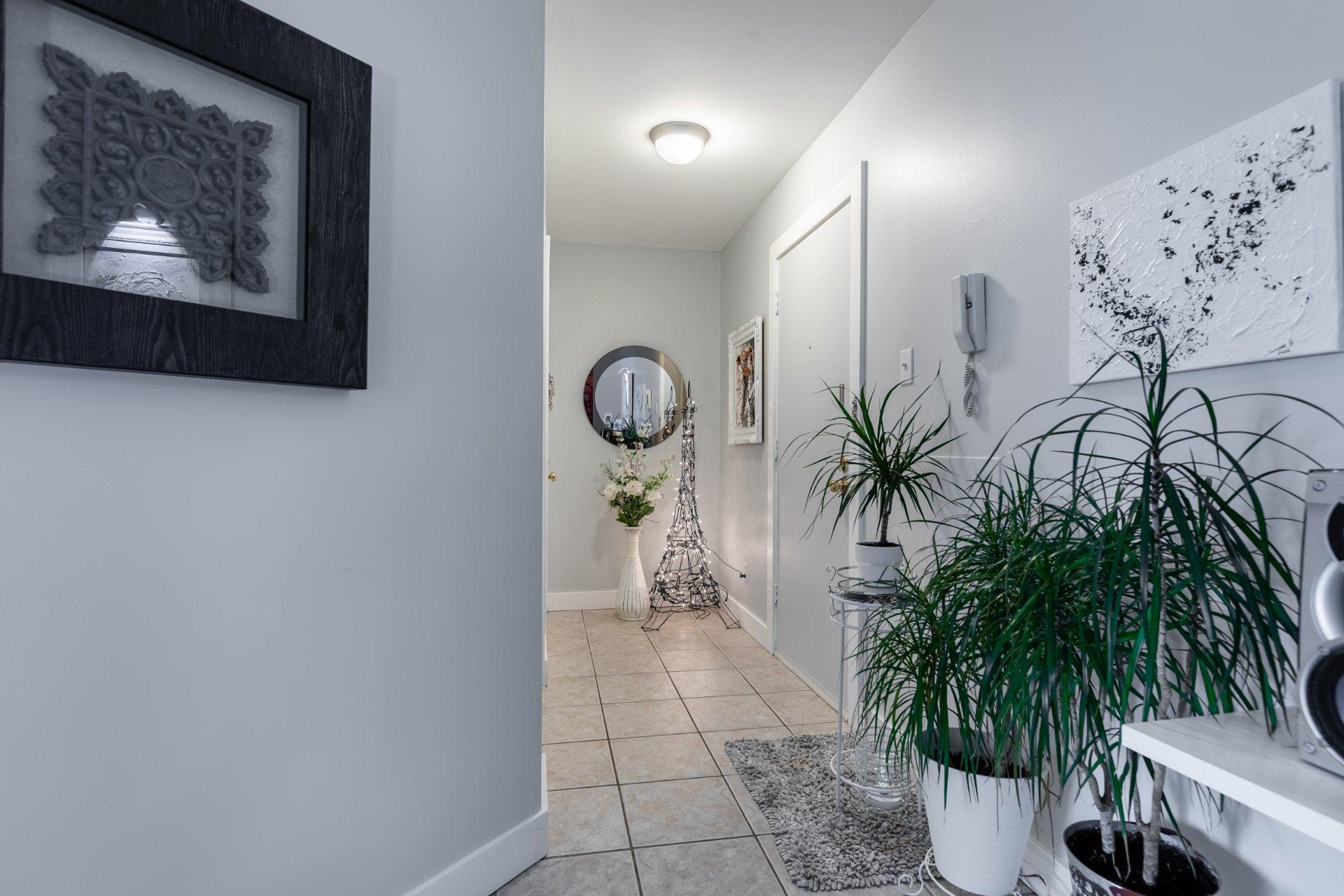 









40


Boul. Seigneurial E.

,
Saint-Bruno-de-Montarville,




QC
J3V2H5

