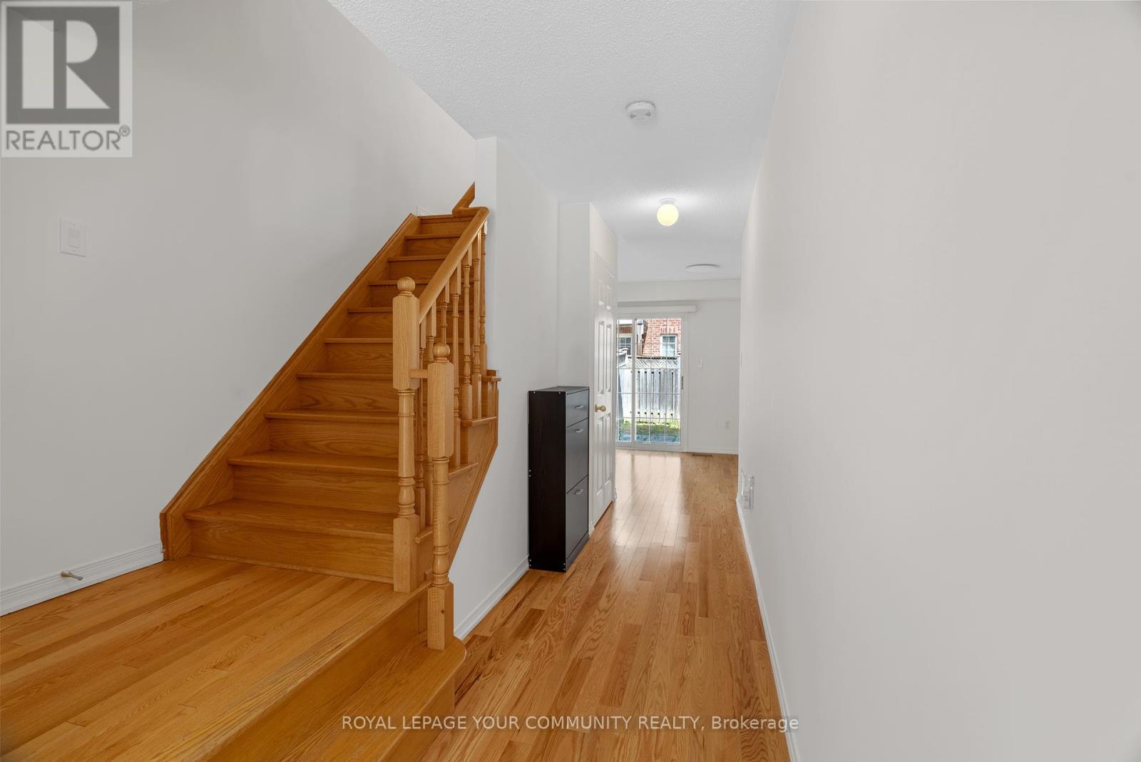 












104 PRINCE CHARLES WAY

,
Markham,




Ontario
L6C0B5

