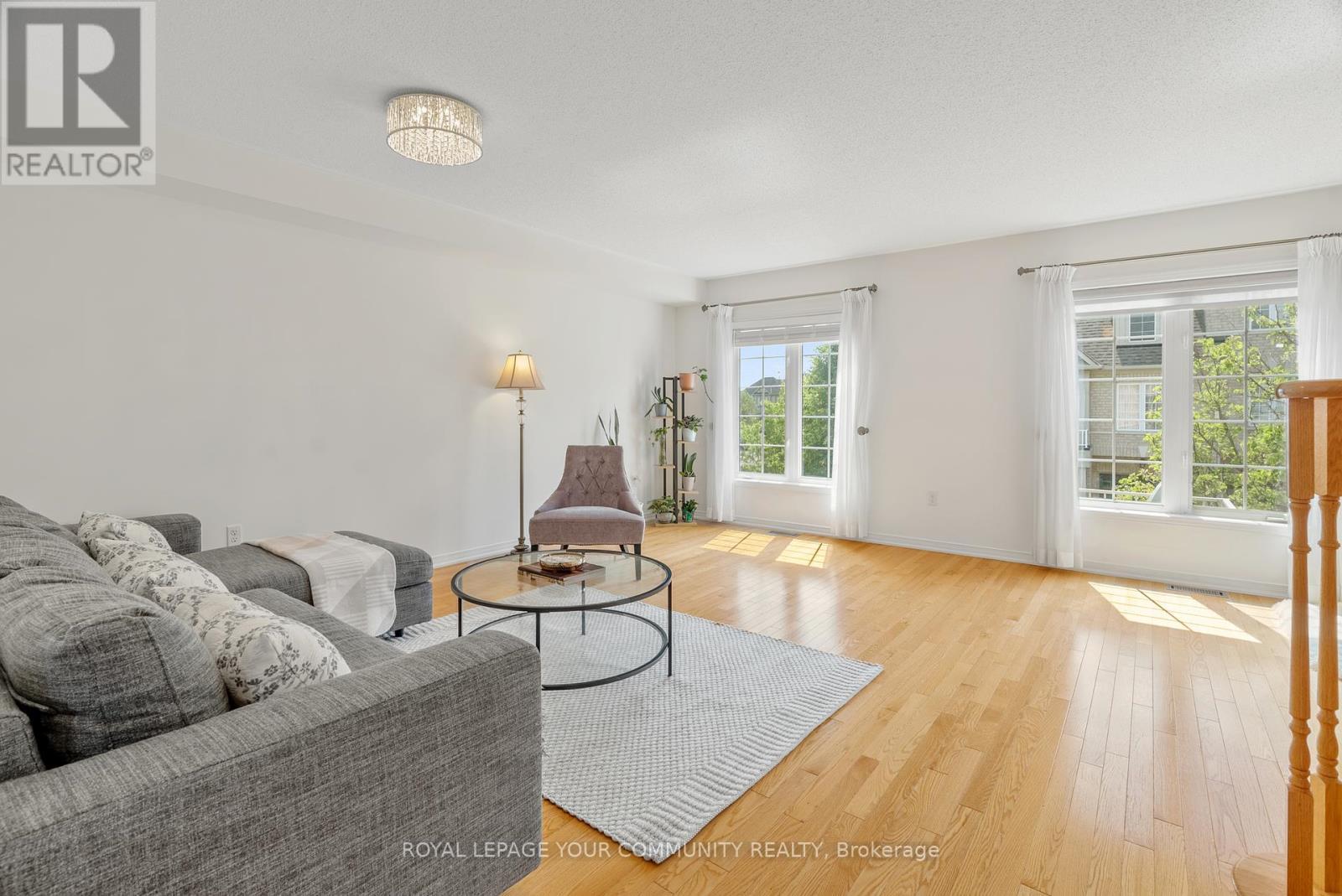 












104 PRINCE CHARLES WAY

,
Markham,




Ontario
L6C0B5

