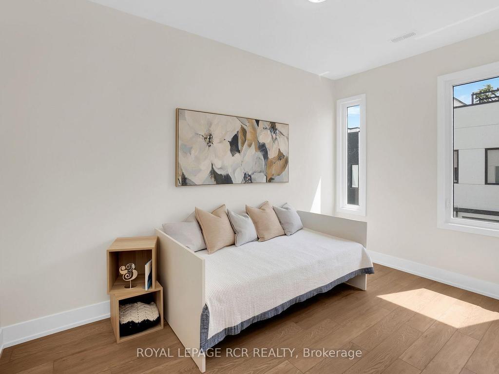 









9


Bru-Lor

Lane,
Orillia,




ON
L3V 8P4

