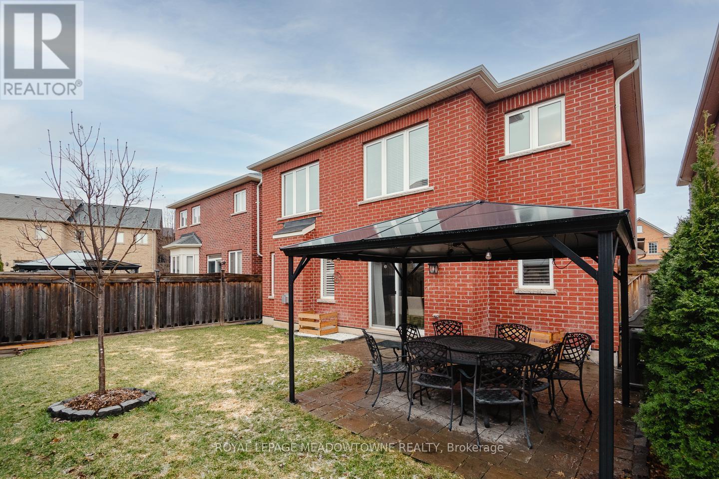 












476 LAUNDON TERRACE

,
Milton,




Ontario
L9T7X9

