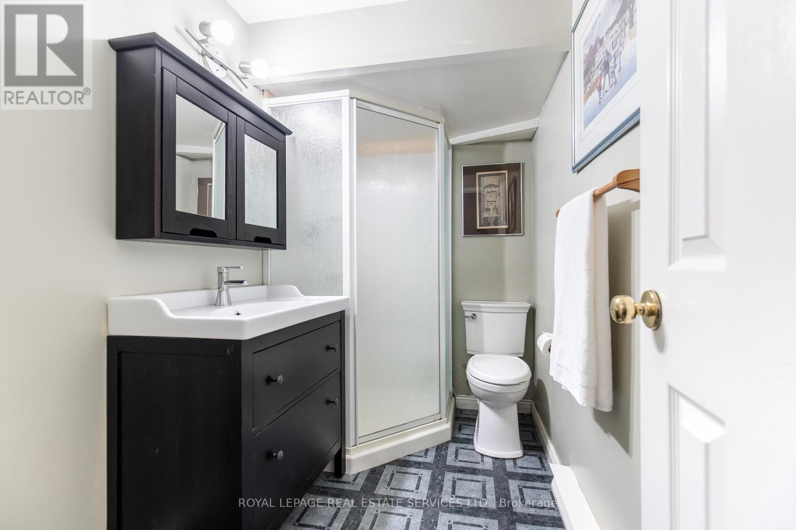 












25 - 3122 LAKESHORE ROAD W

,
Oakville,




Ontario
L6L1J4

