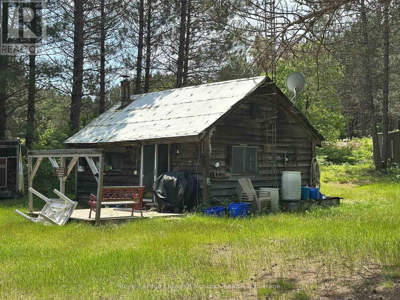 












1958 518 HIGHWAY

,
McMurrich/Monteith (Sprucedale),




Ontario
P0A1Y0

