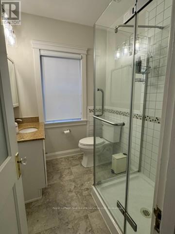 












2 - 225 TRAFALGAR ROAD

,
Oakville (OO Old Oakville),




Ontario
L6J3G9

