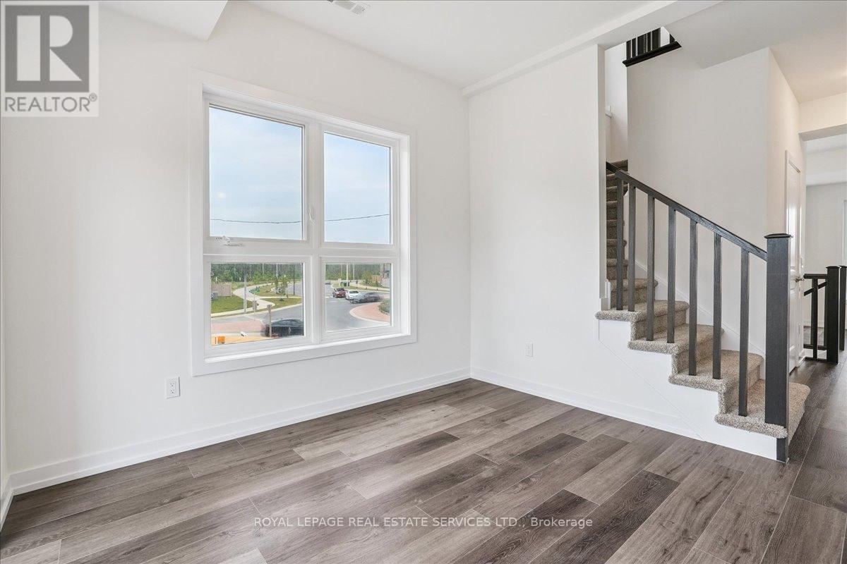 












271 BURKE STREET

,
Hamilton,




Ontario
L8B2A9

