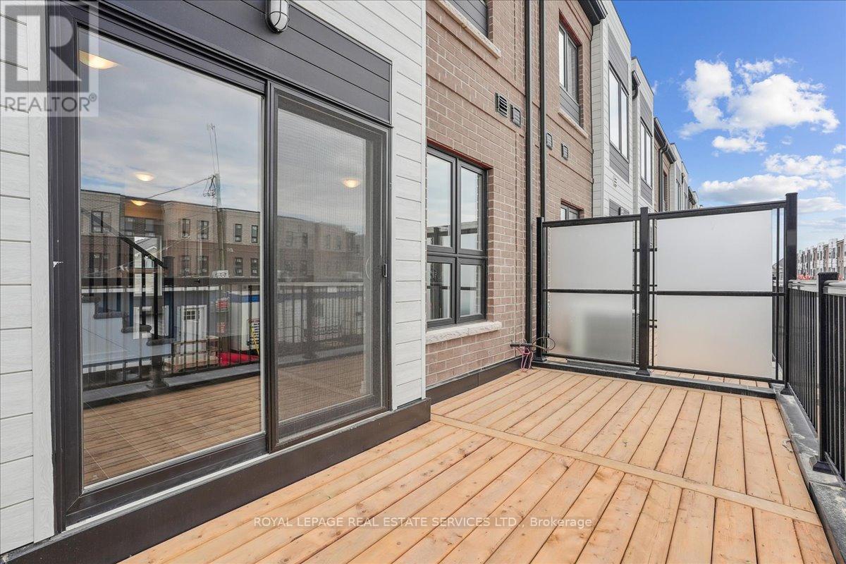












271 BURKE STREET

,
Hamilton,




Ontario
L8B2A9

