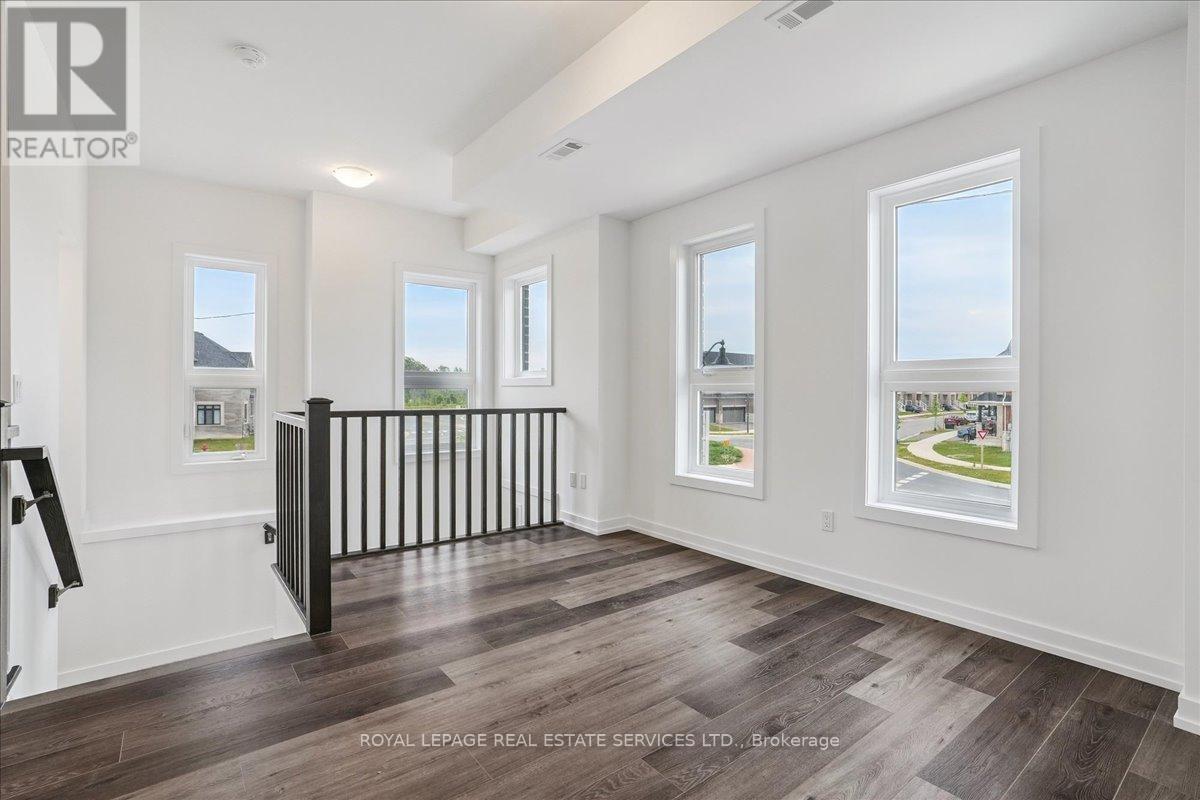 












271 BURKE STREET

,
Hamilton,




Ontario
L8B2A9

