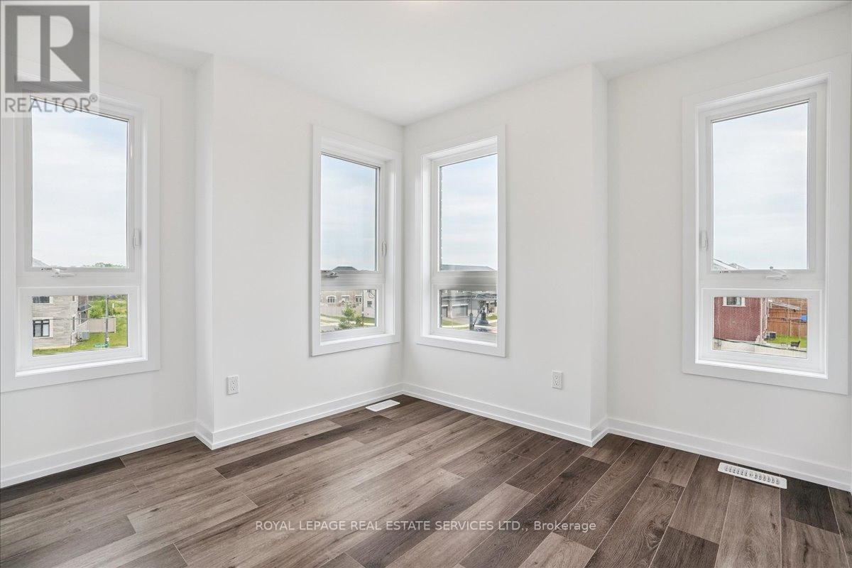 












271 BURKE STREET

,
Hamilton,




Ontario
L8B2A9

