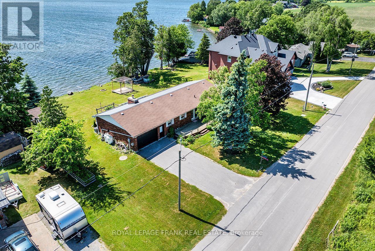 












138 STARR BOULEVARD

,
Kawartha Lakes (Little Britain),




Ontario
K0M2C0

