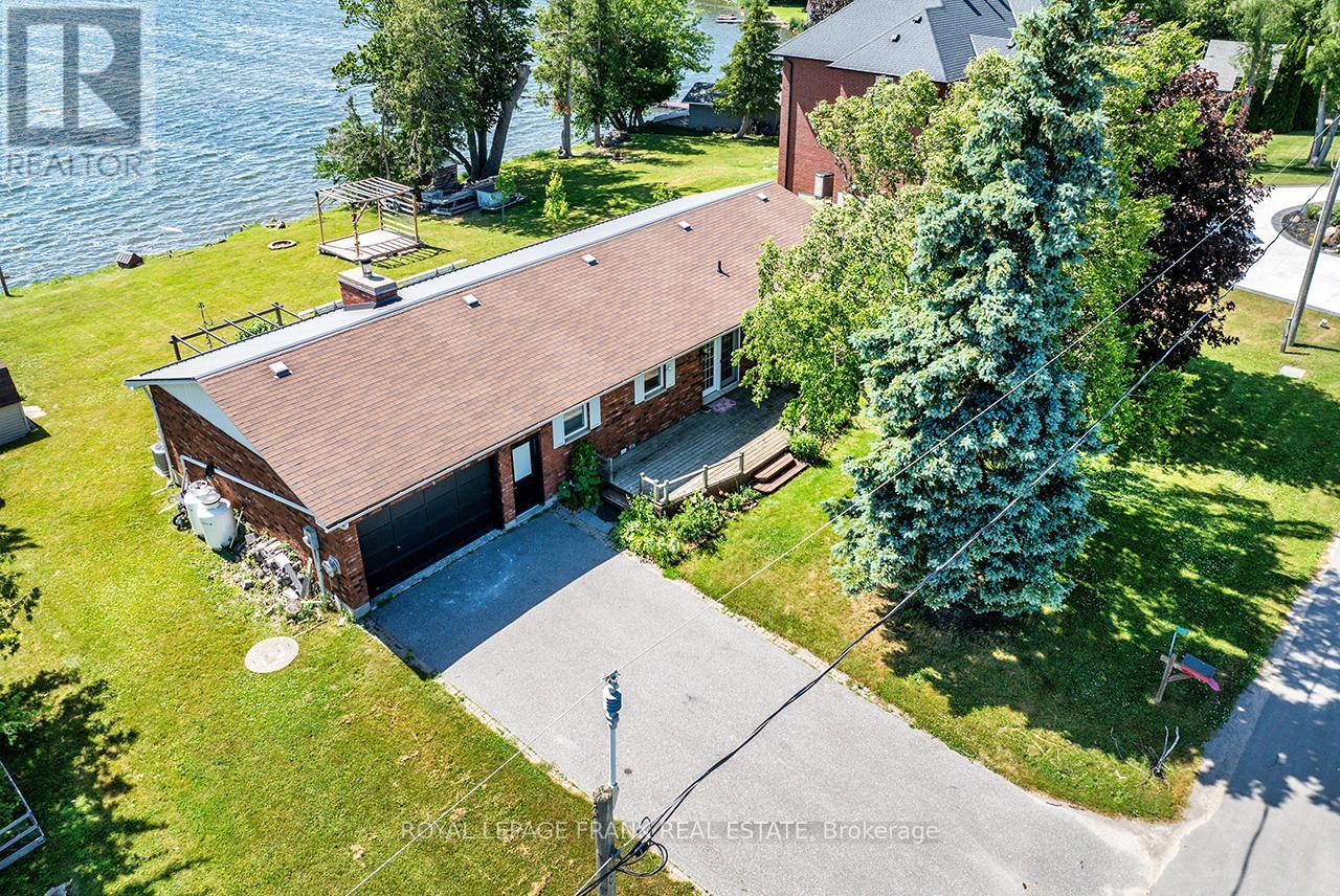 












138 STARR BOULEVARD

,
Kawartha Lakes (Little Britain),




Ontario
K0M2C0

