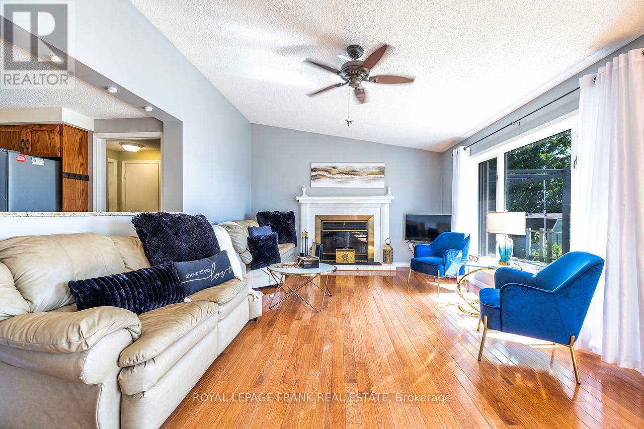 












138 STARR BOULEVARD

,
Kawartha Lakes (Little Britain),




Ontario
K0M2C0

