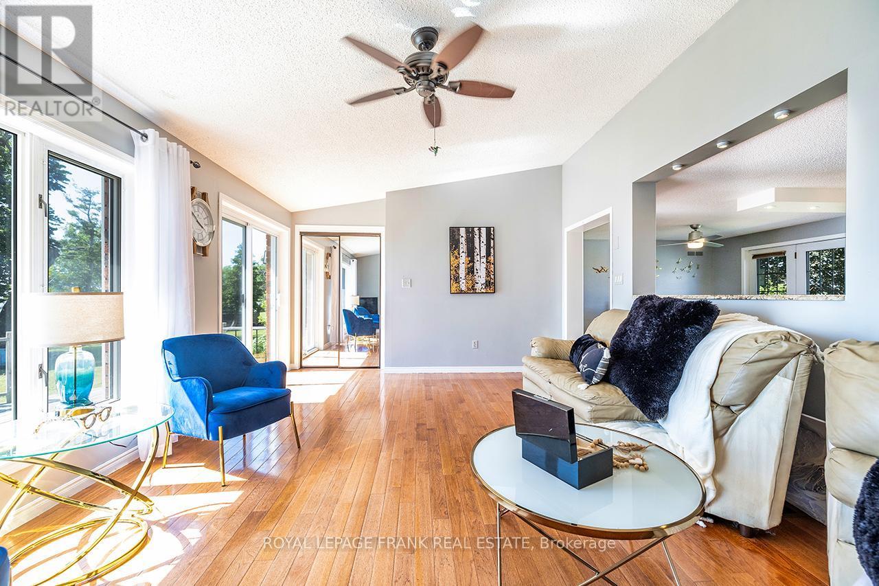 












138 STARR BOULEVARD

,
Kawartha Lakes (Little Britain),




Ontario
K0M2C0

