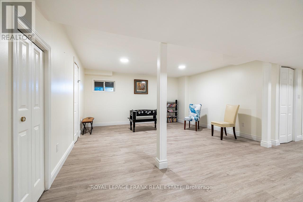 












138 STARR BOULEVARD

,
Kawartha Lakes (Little Britain),




Ontario
K0M2C0

