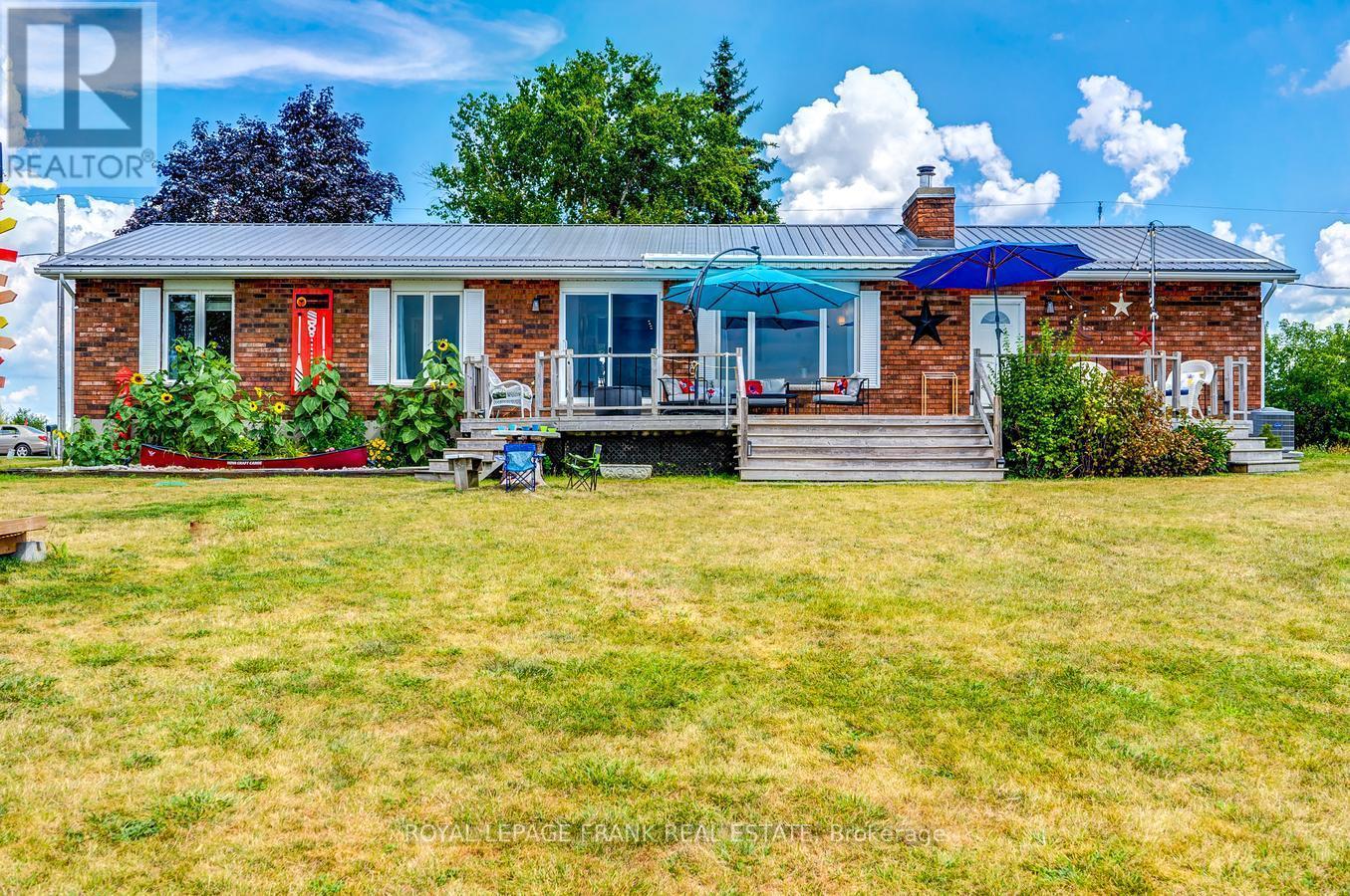 












138 STARR BOULEVARD

,
Kawartha Lakes (Little Britain),




Ontario
K0M2C0

