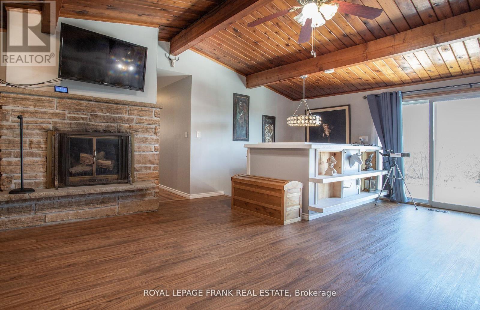 












119 USBORNE ROAD

,
Alnwick/Haldimand,




Ontario
K0K1S0

