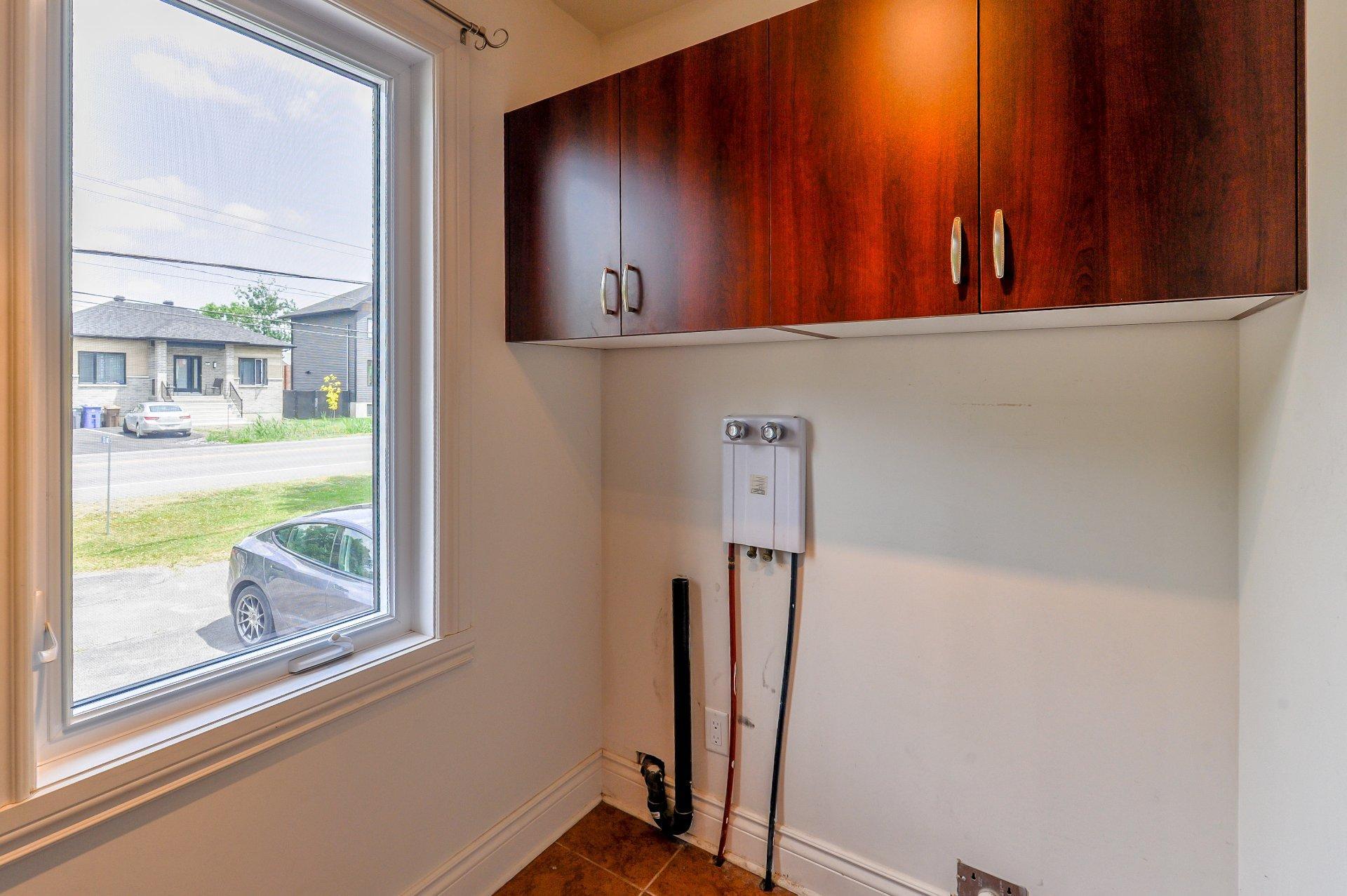 









75


Ch. de la Beauce

,
Sainte-Martine,




QC
J0S1V0

