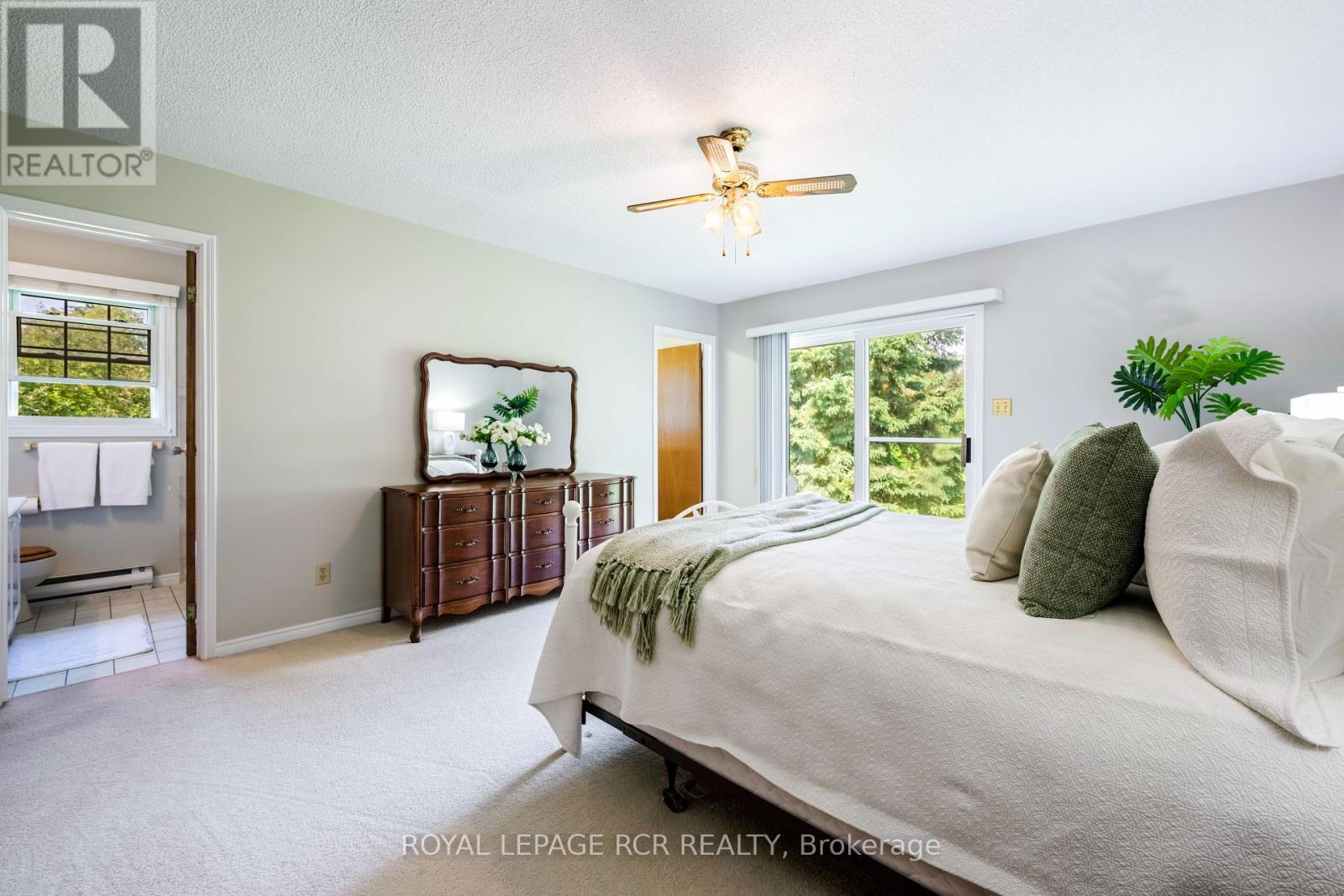 












2534 HIGHPOINT SIDE ROAD

,
Caledon,




Ontario
L7K0J1

