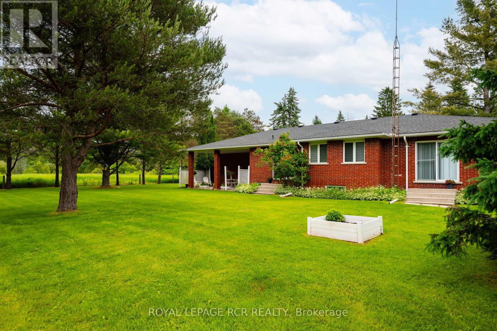 












2534 HIGHPOINT SIDE ROAD

,
Caledon,




Ontario
L7K0J1

