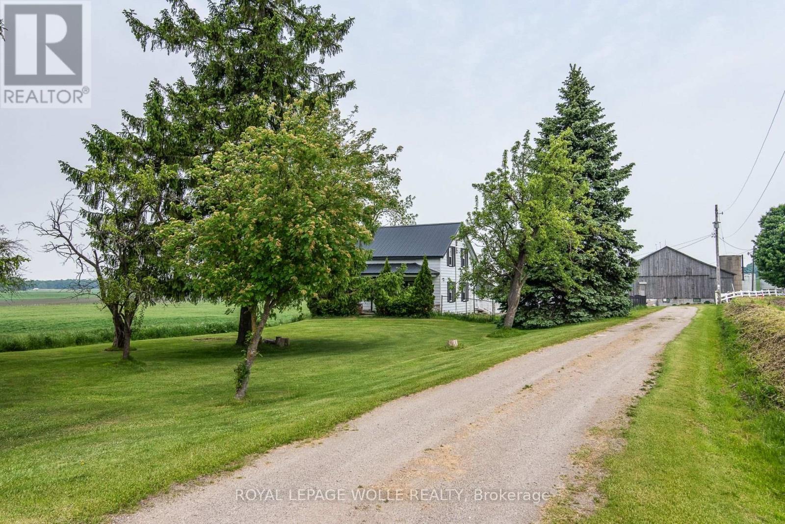 












4385 HESSEN STRASSE

,
Wellesley,







Ontario
N0B2T0


