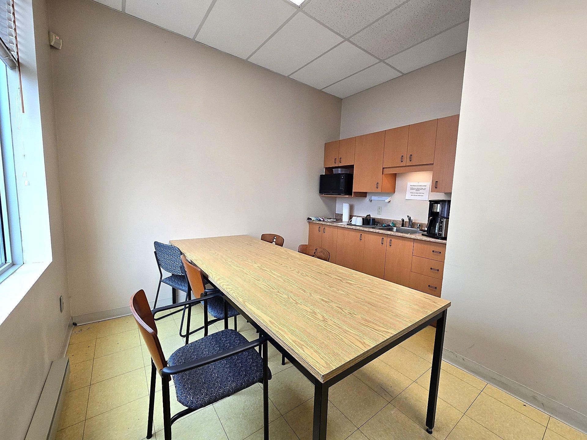 









4446


Boul. de la Grande-Allée

,
Boisbriand,




QC
J7H1R9

