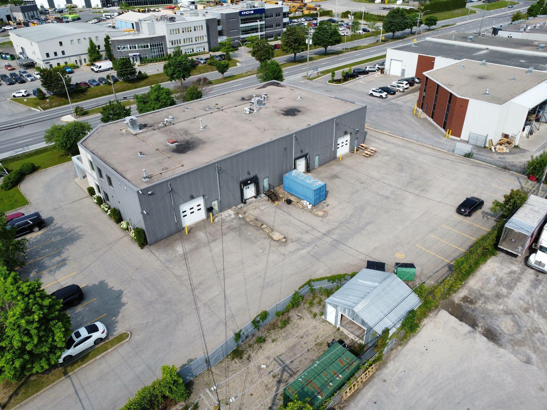 









4446


Boul. de la Grande-Allée

,
Boisbriand,




QC
J7H1R9

