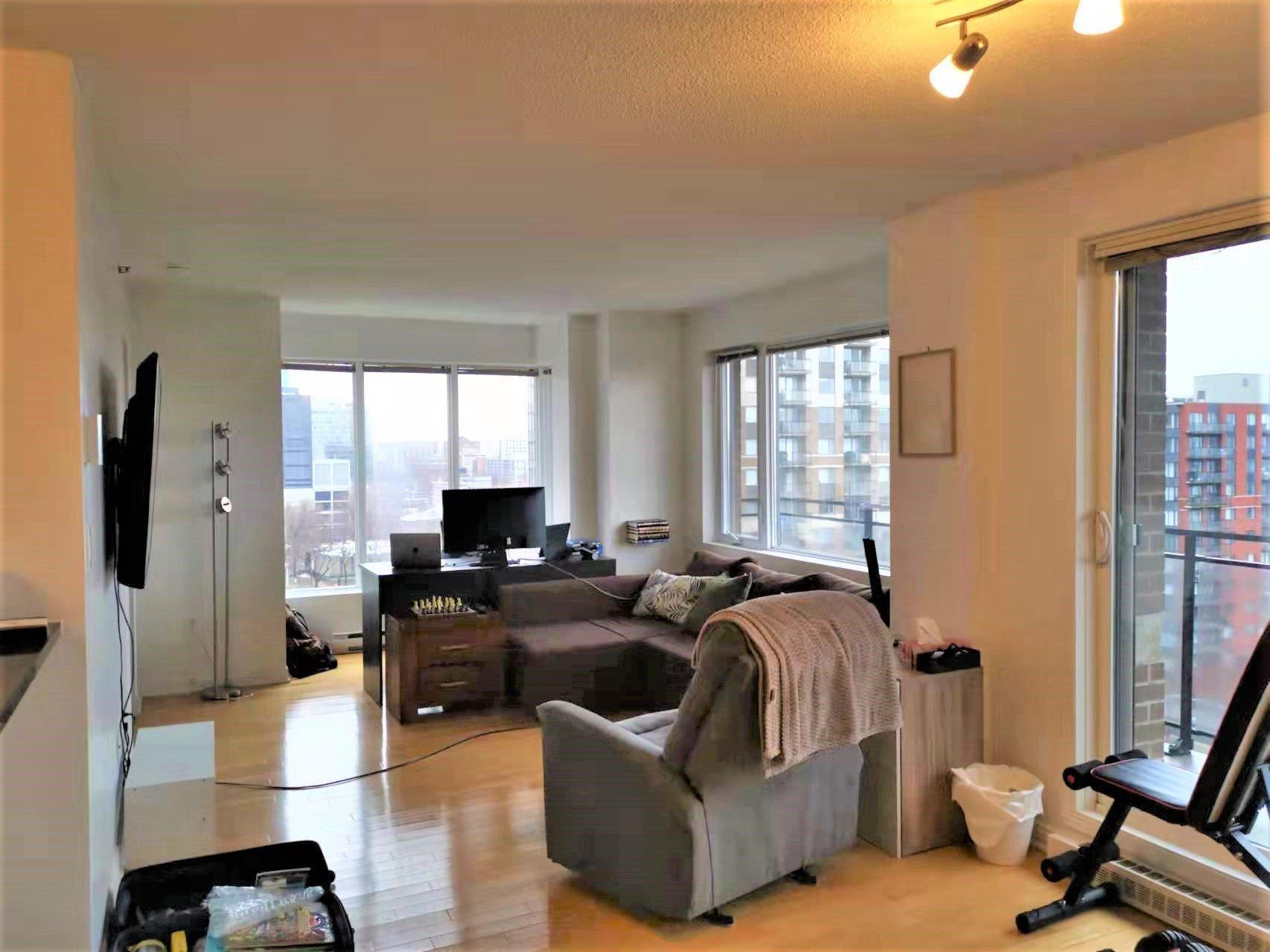 









1280


Rue St-Jacques

, 1201,
Montréal (Ville-Marie),




QC
H3C0G1


