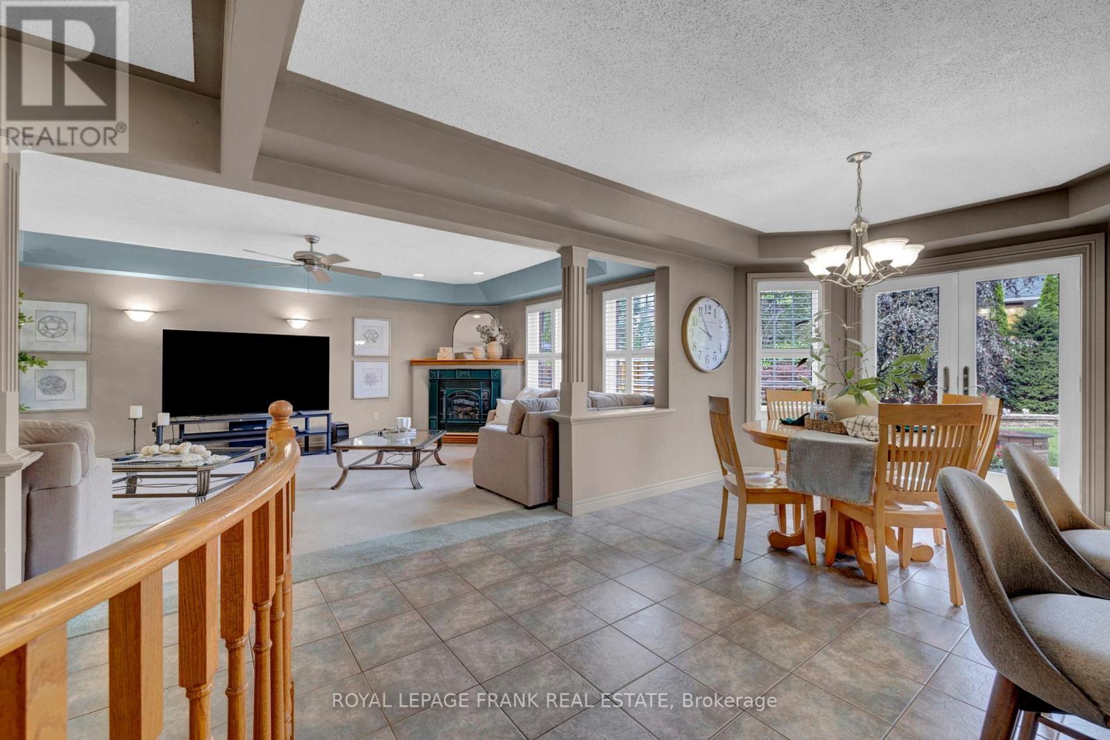 












3497 GARRARD ROAD

,
Whitby (Rolling Acres),




Ontario
L1R3C8

