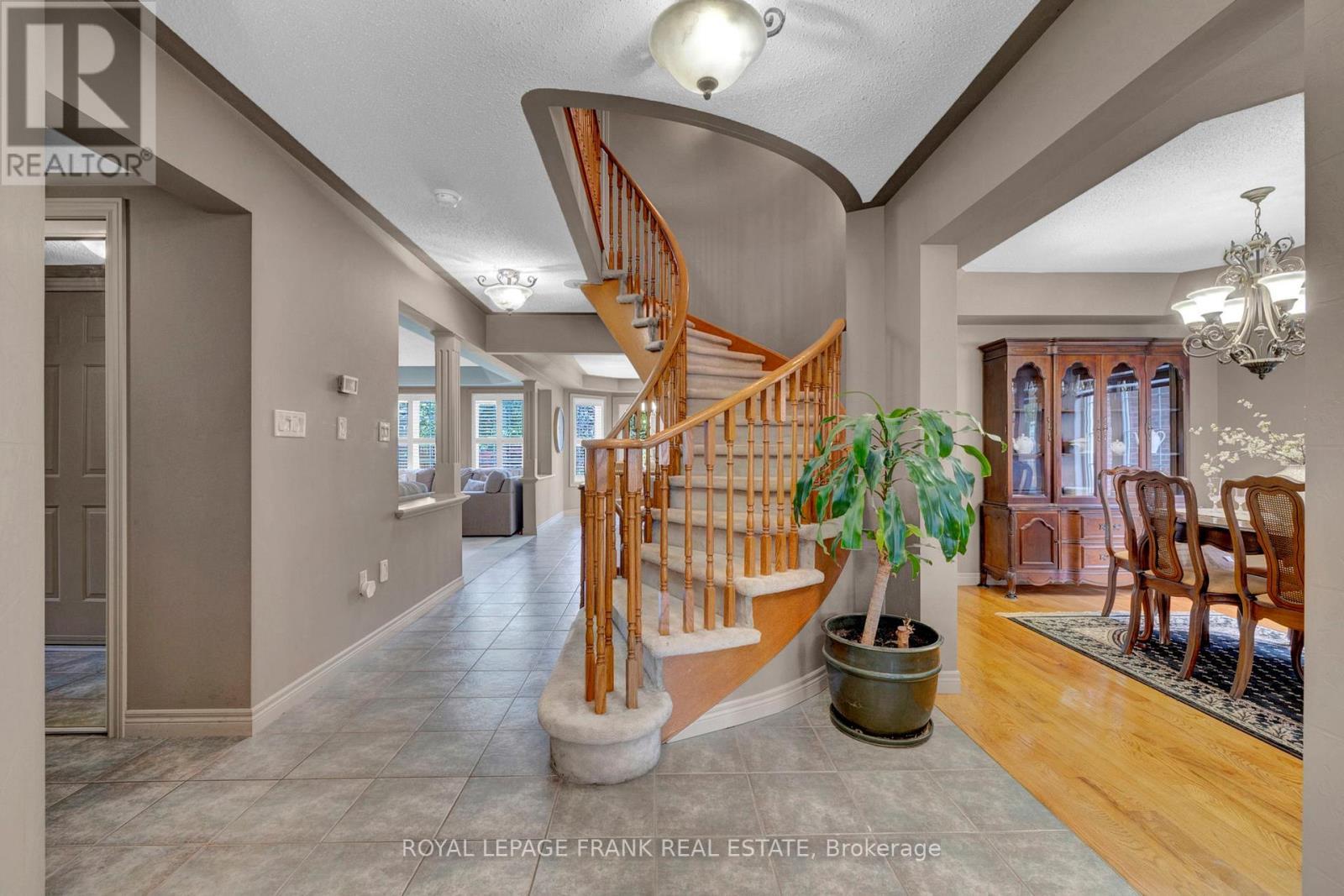 












3497 GARRARD ROAD

,
Whitby (Rolling Acres),




Ontario
L1R3C8


