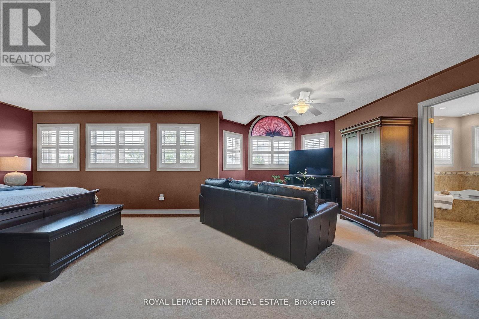 












3497 GARRARD ROAD

,
Whitby (Rolling Acres),




Ontario
L1R3C8

