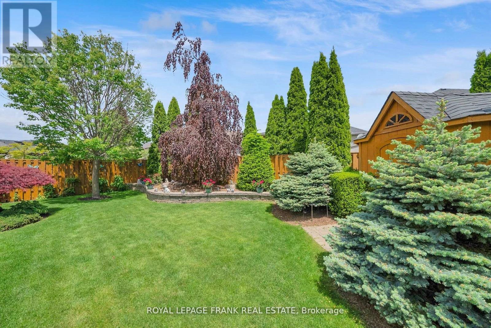 












3497 GARRARD ROAD

,
Whitby (Rolling Acres),




Ontario
L1R3C8

