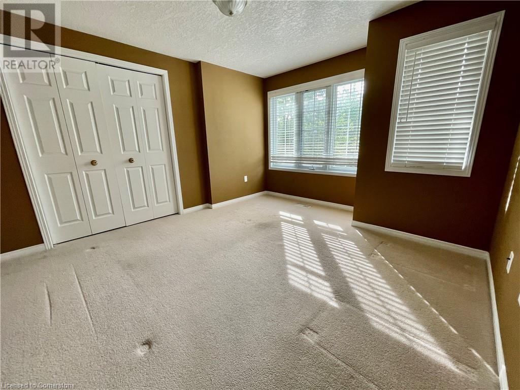 












510 VIRGINIA CREEPER Street

,
Waterloo,




Ontario
N2V2W4

