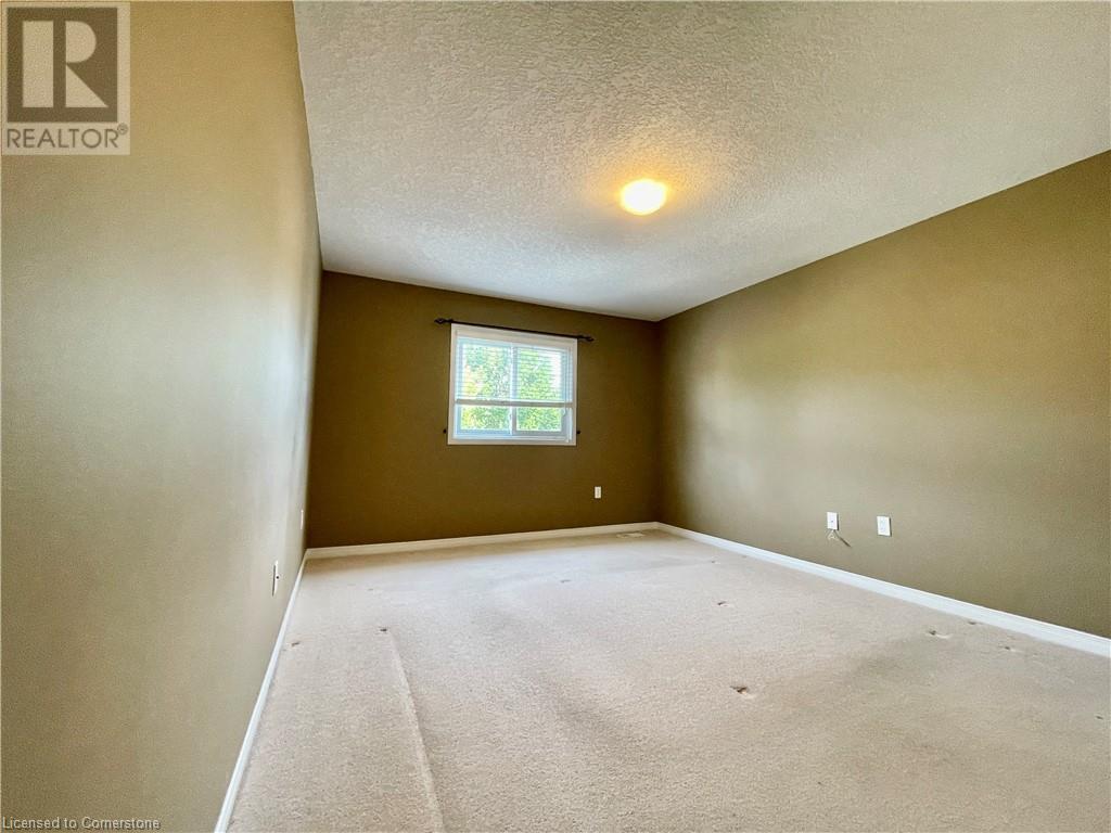 












510 VIRGINIA CREEPER Street

,
Waterloo,




Ontario
N2V2W4

