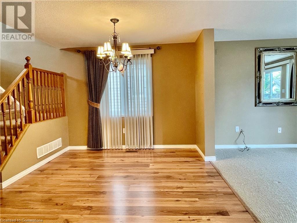 












510 VIRGINIA CREEPER Street

,
Waterloo,




Ontario
N2V2W4

