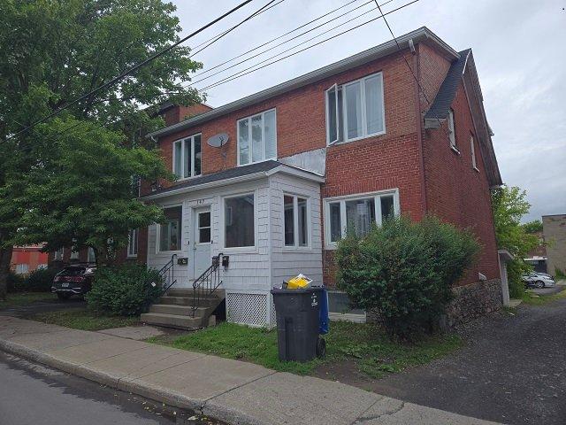 









147


Rue Jacques-Cartier N.

,
Saint-Jean-sur-Richelieu,




QC
J3B6S6

