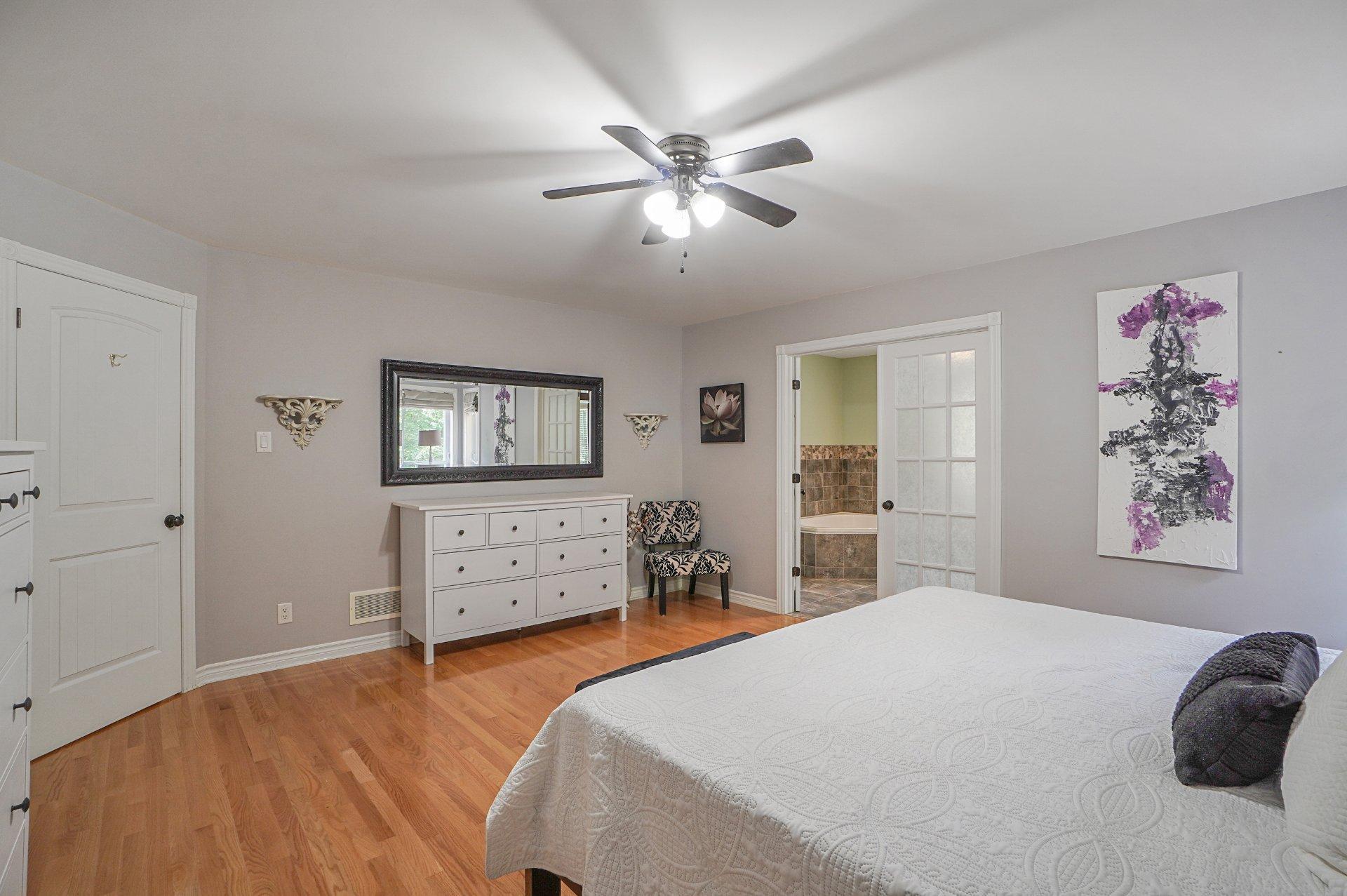 









2540


Rue Westwood

,
Saint-Lazare,




QC
J7T0A1


