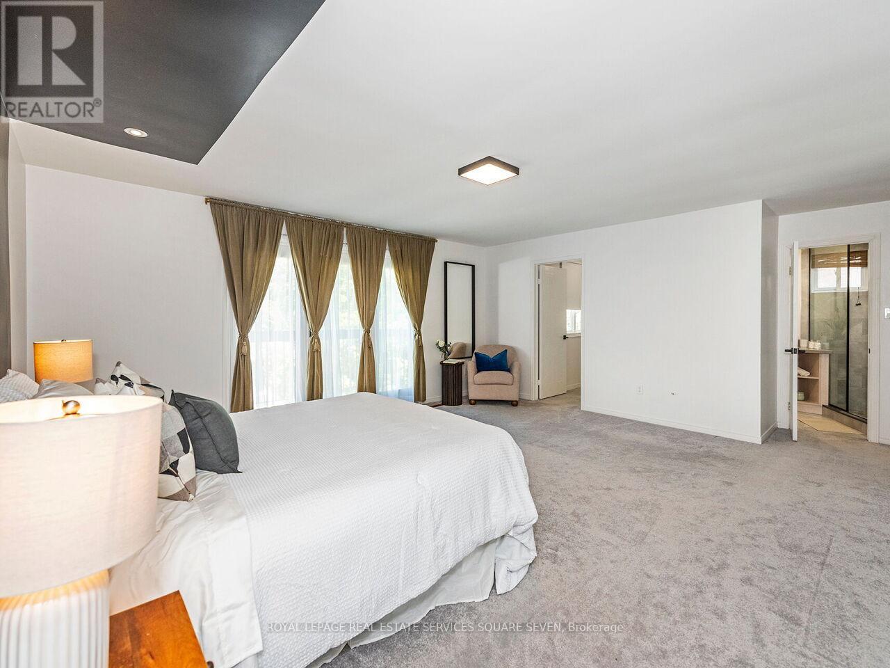 












234 SEWELL DRIVE

,
Oakville,




Ontario
L6H1E4

